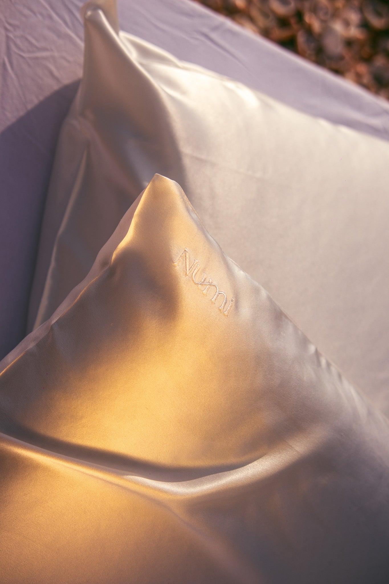 Numi ™ - the biotic pillowcase